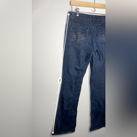 L.E.I Women's Jeans Low Rise Flare Boot Cut Julia Indigo size 10-12 - Picture 10 of 10